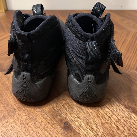 LeBron James Soldier 10 Black Space All Black Youth Size 3Y - Picture 5 of 10